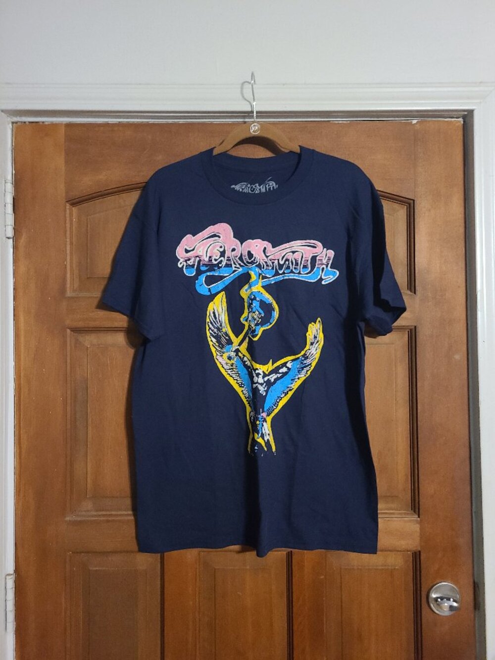 Aerosmith Winged Man Tee NWT SZ XL T-Shirt Navy Blue